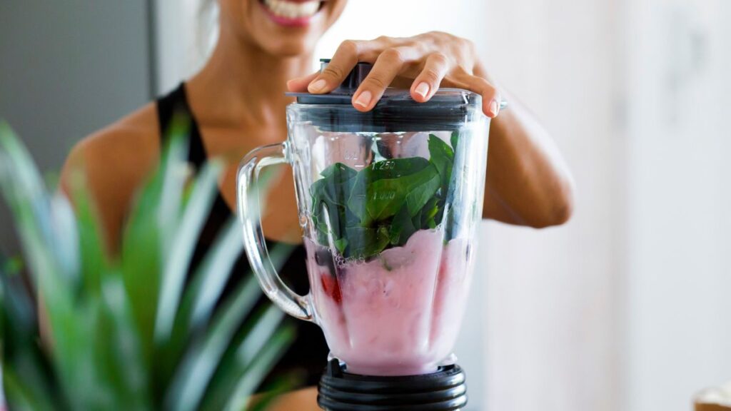 The Best Smoothie Recipe To Melt Belly Fat Faster, According To A Dietitian